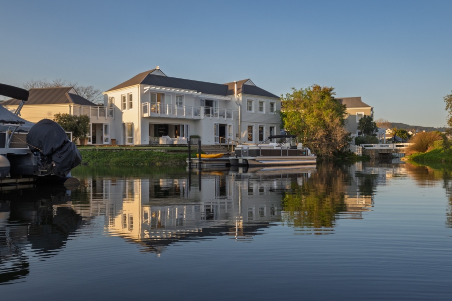 4 Bedroom Property for Sale in Thesen Islands Western Cape